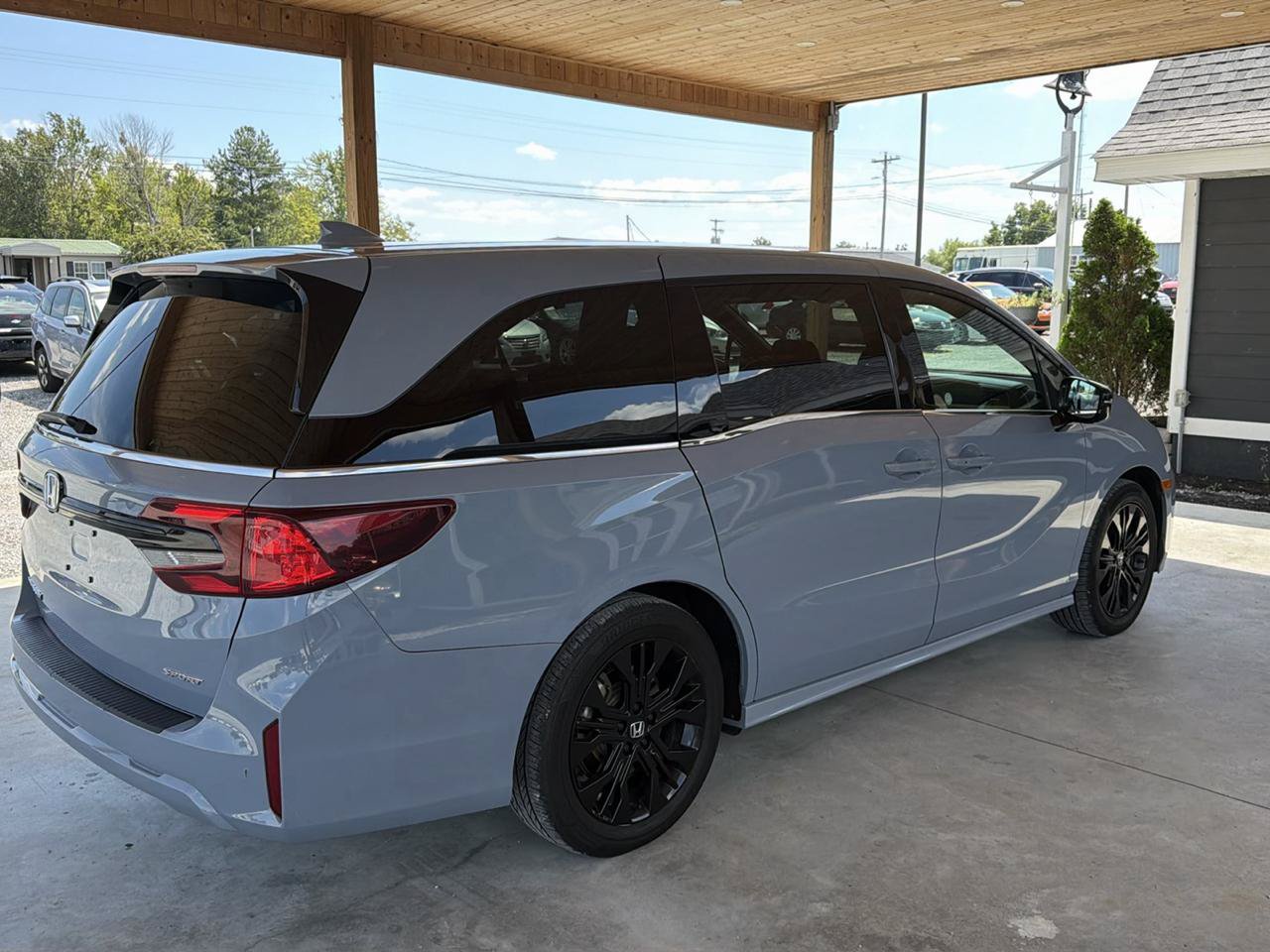 Used 2025 Honda Odyssey Sport-L image 5