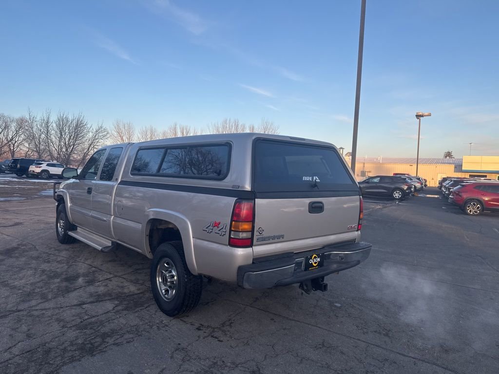 Used 2007 GMC Sierra 2500 SLE w/ Heavy-Duty Power Package image 3