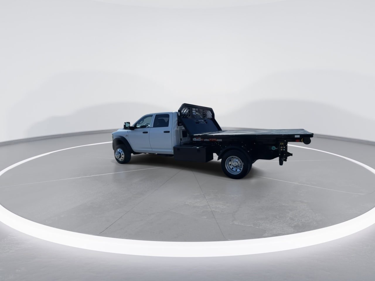 New 2026 RAM 5500 Tradesman w/ Chrome Appearance Group image 16