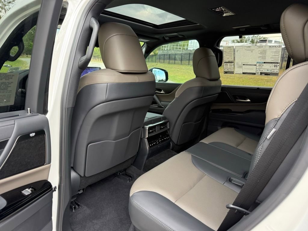 New 2026 Lexus LX 700h Overtrail AWD/4WD image 22