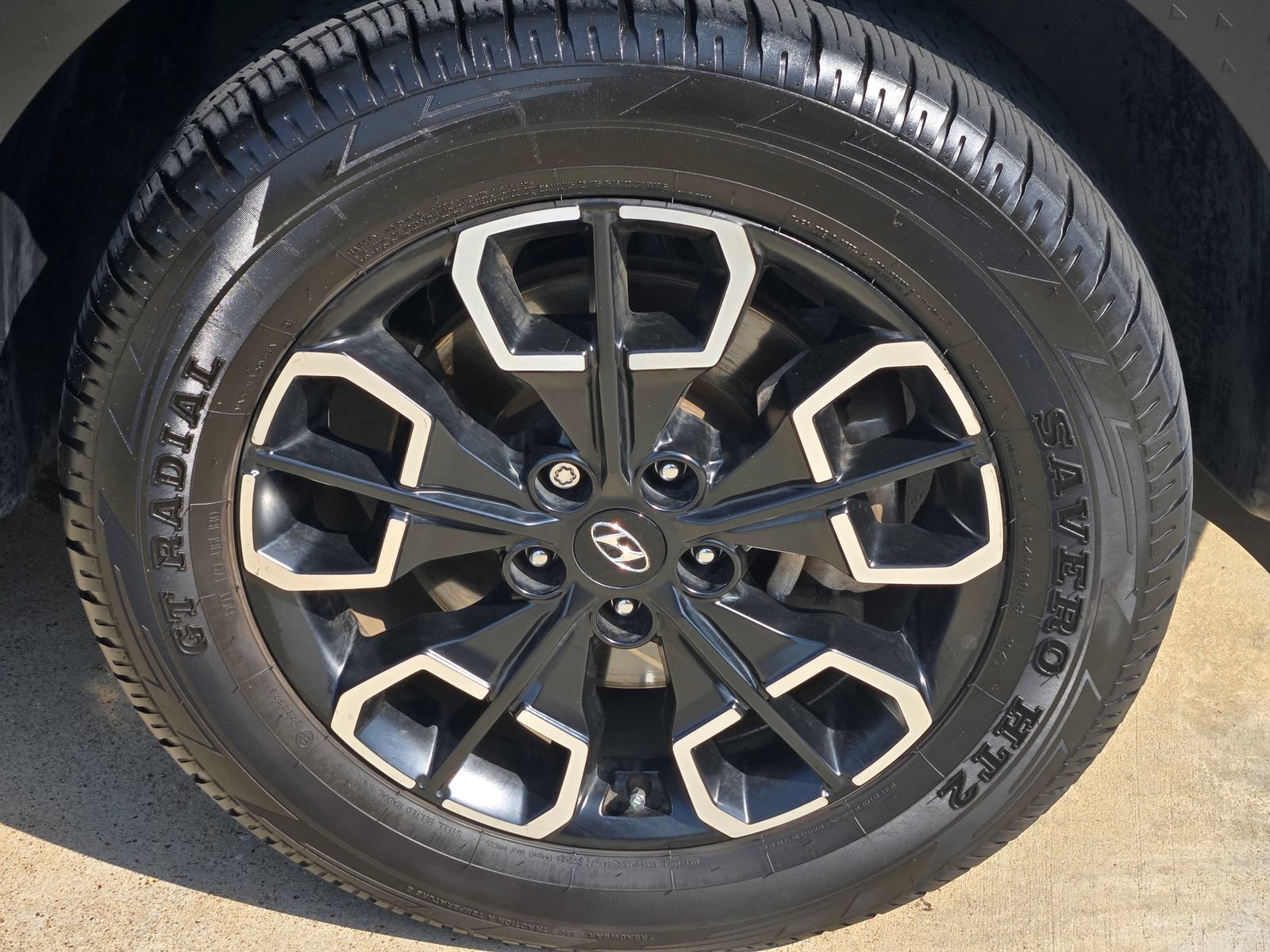 Certified 2024 Hyundai Santa Cruz SEL w/ Activity Package FWD image 7