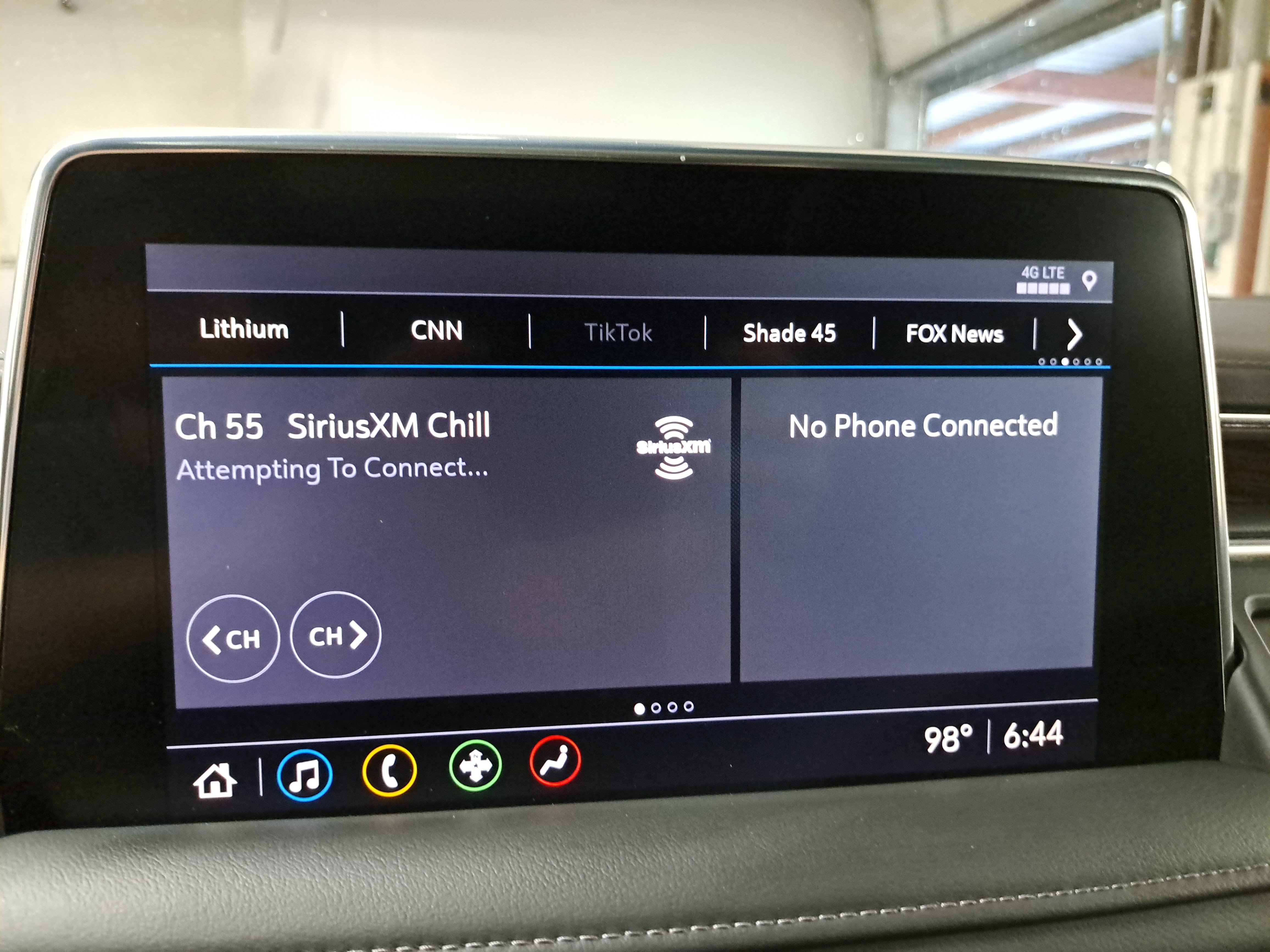 Used 2021 Chevrolet Tahoe LT w/ LT Signature Package AWD/4WD image 24