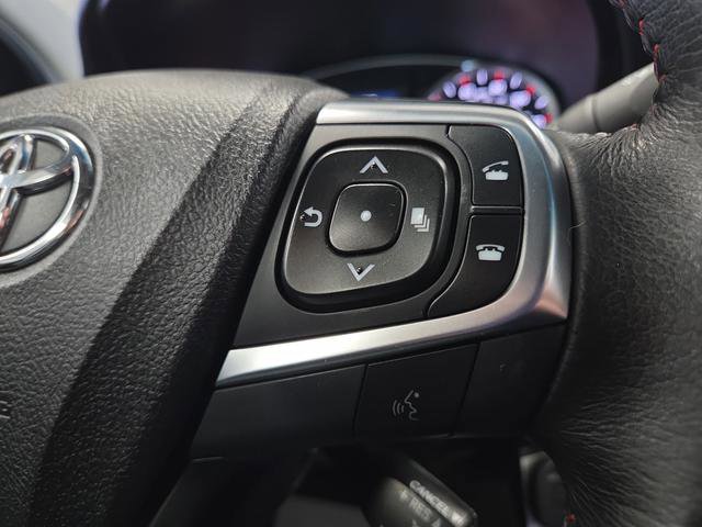 Used 2017 Toyota Camry XSE image 23