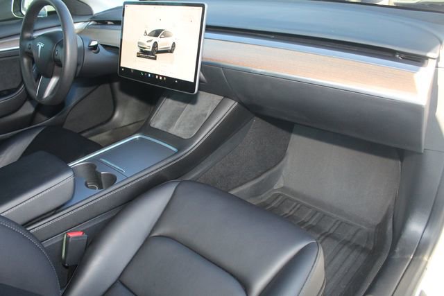 Used 2023 Tesla Model 3 Standard Range image 27