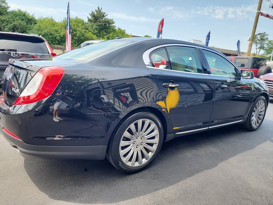 Used 2014 Lincoln MKS w/ Equipment Group 101A FWD image 9