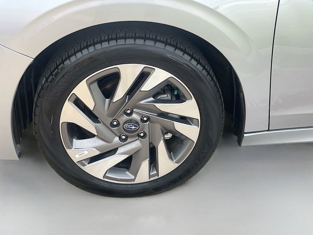 Used 2025 Subaru Legacy Limited w/ Popular Package #2 AWD/4WD image 29