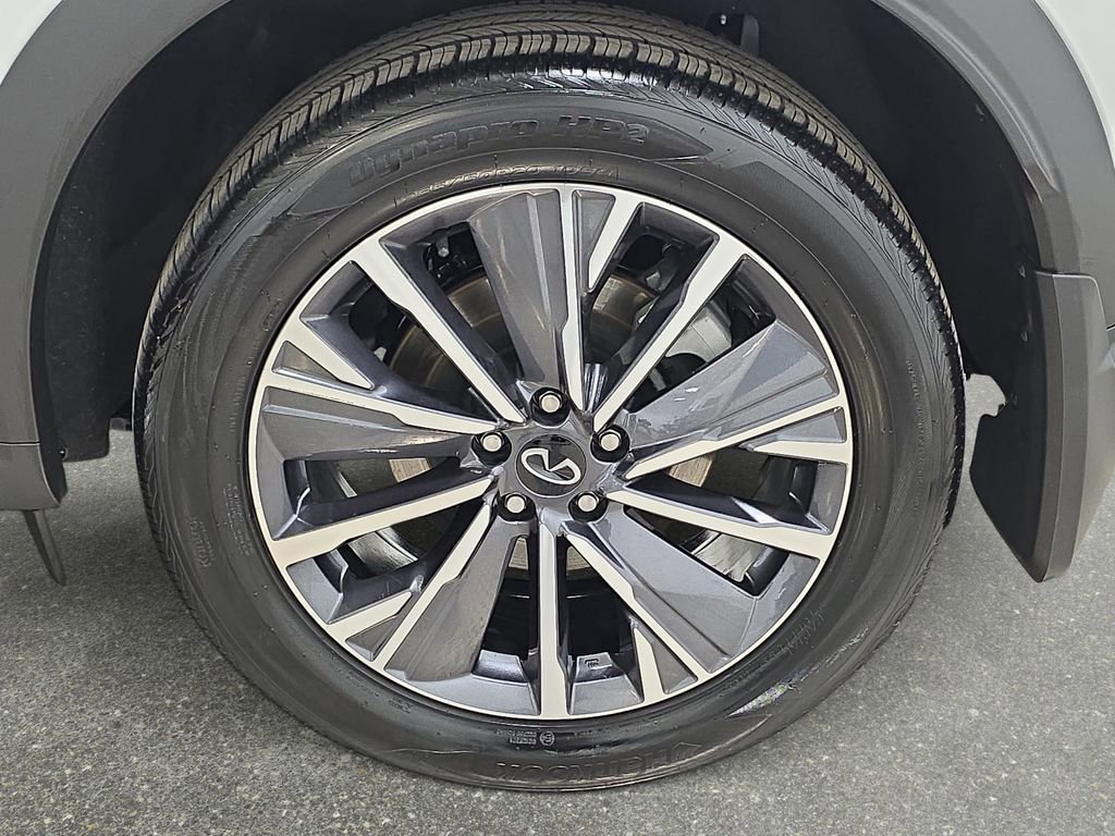 Certified 2026 INFINITI QX60 Luxe w/ Cargo Package image 30