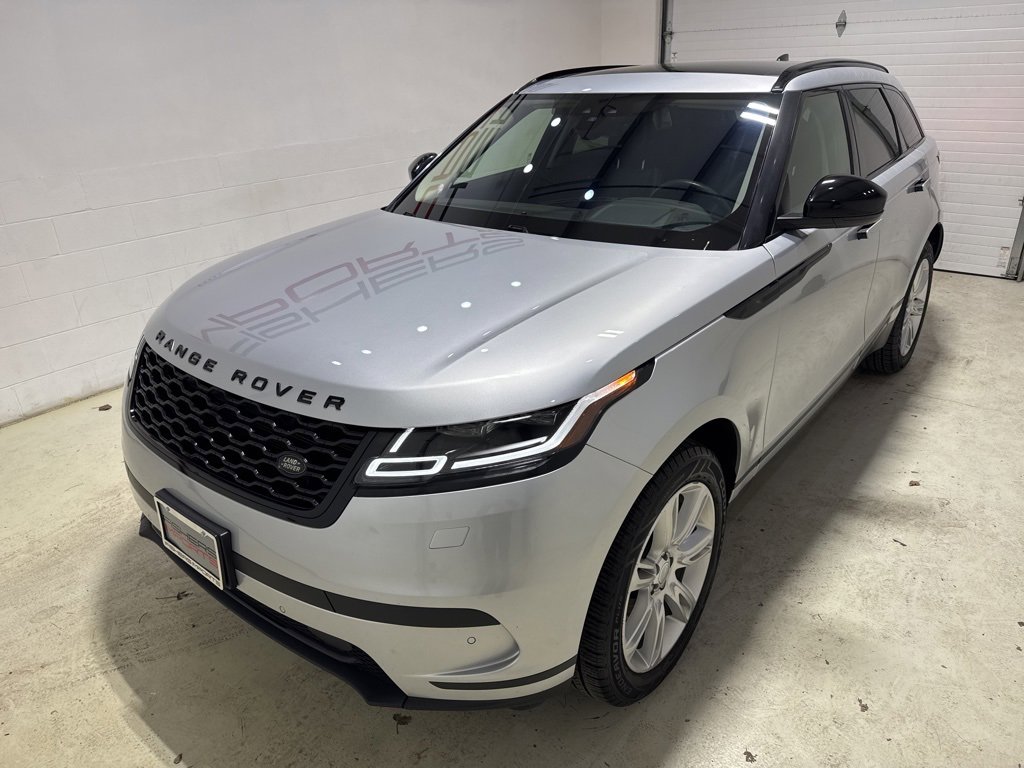 Used 2019 Land Rover Range Rover Velar S image 11