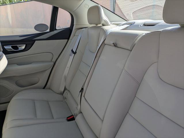 Used 2024 Volvo S60 B5 Plus w/ Climate Package image 21