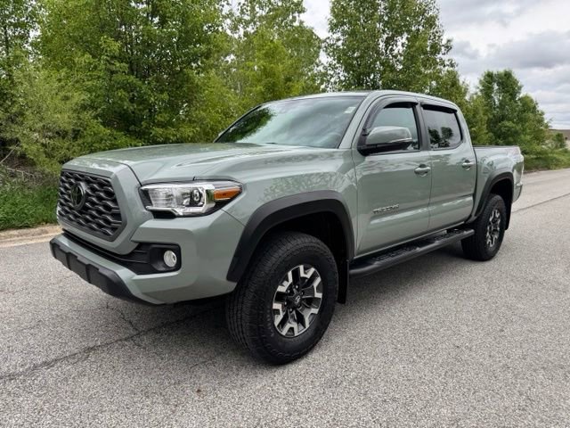 Used 2023 Toyota Tacoma TRD Off-Road AWD/4WD image 1
