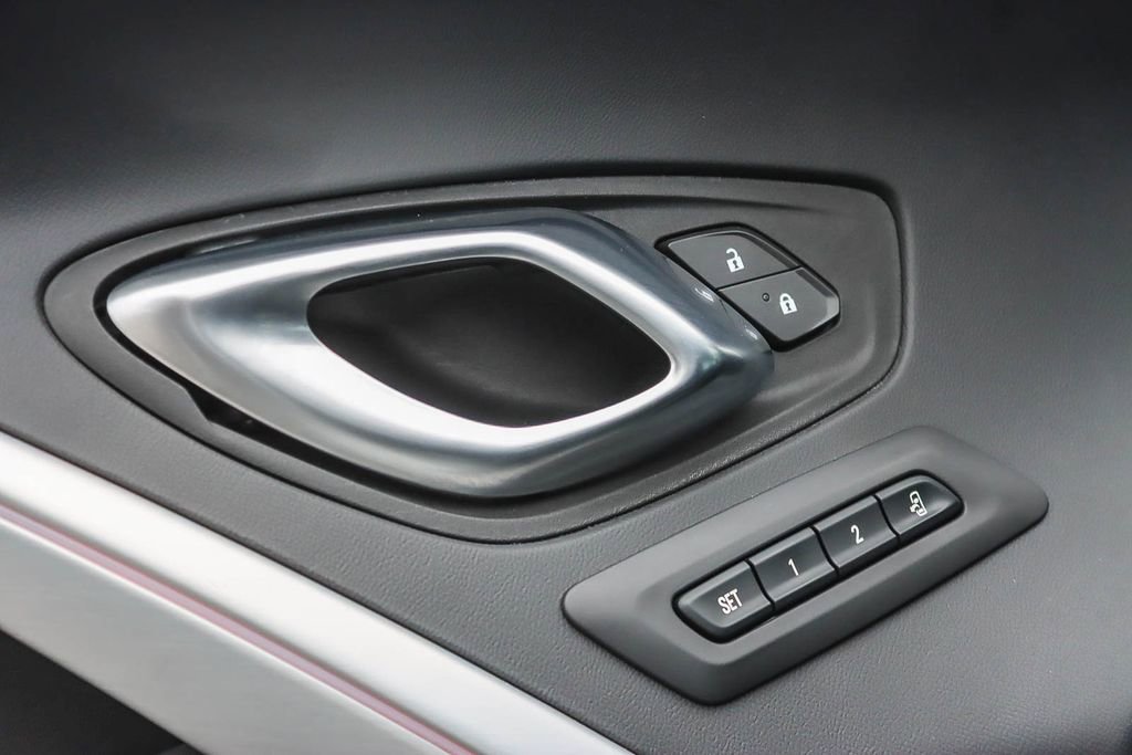 Used 2022 Chevrolet Camaro SS image 47