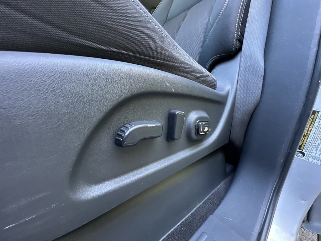 Used 2018 Nissan Titan SV w/ SV Convenience Package image 26