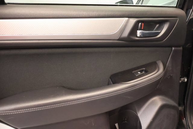Used 2017 Subaru Outback 2.5i Premium AWD/4WD image 27