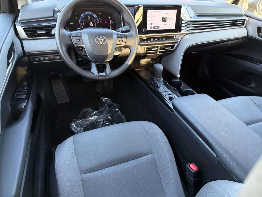 Certified 2025 Toyota Camry LE w/ Convenience Package image 8