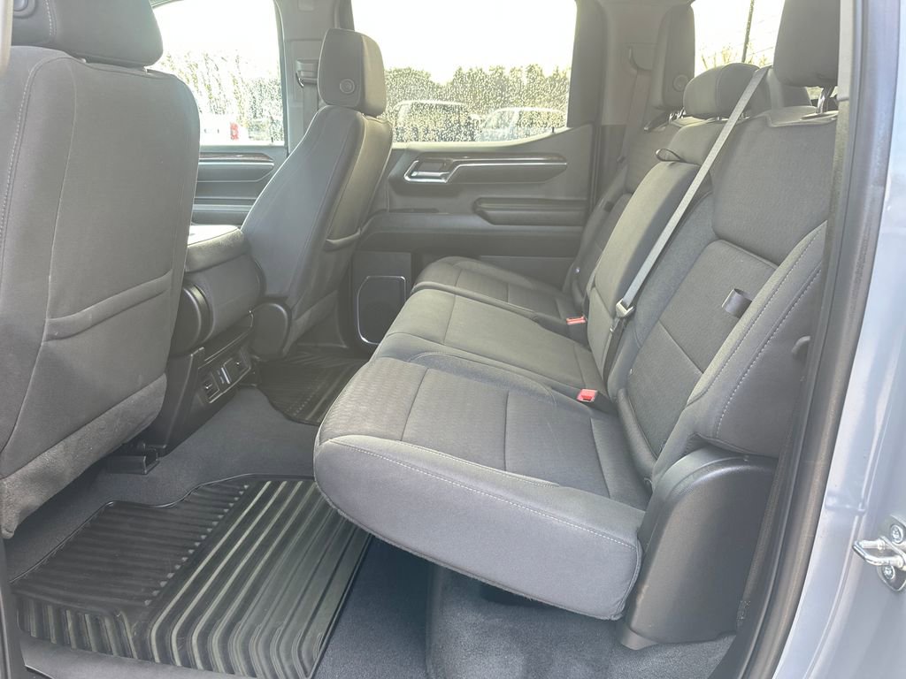 Used 2024 GMC Sierra 1500 Elevation image 12