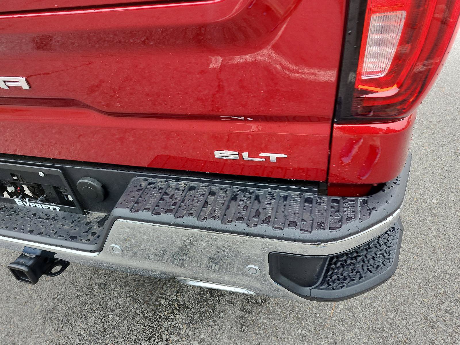 New 2026 GMC Sierra 1500 SLT w/ SLT Premium Plus Package AWD/4WD image 4