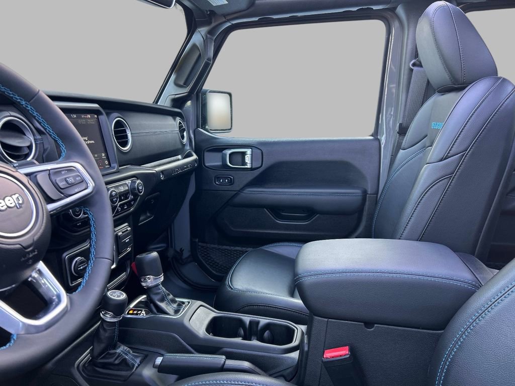 Used 2023 Jeep Wrangler Unlimited Rubicon 4xe w/ Safety Group image 26