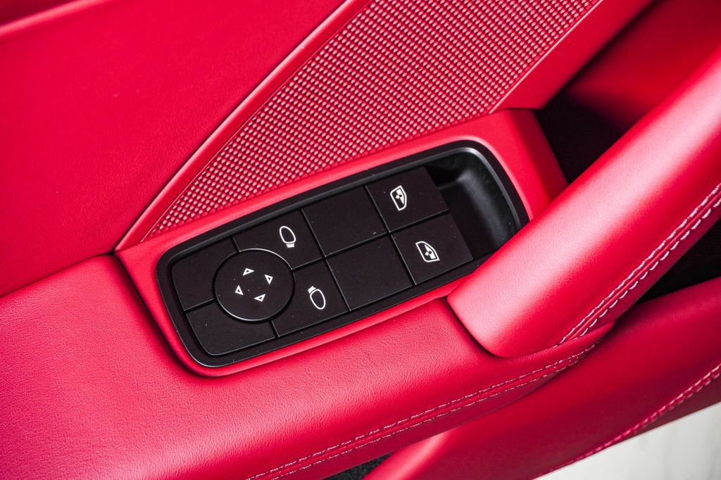 Certified 2024 Porsche 911 GT3 RWD image 33