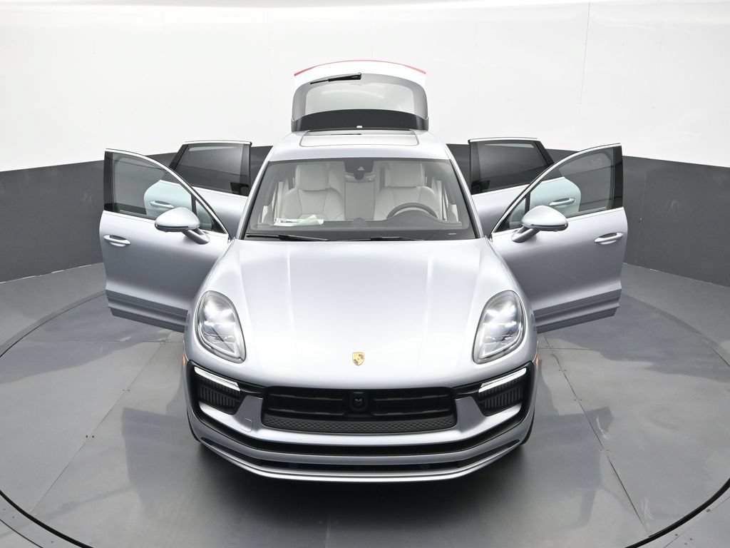 New 2026 Porsche Macan S AWD/4WD image 31