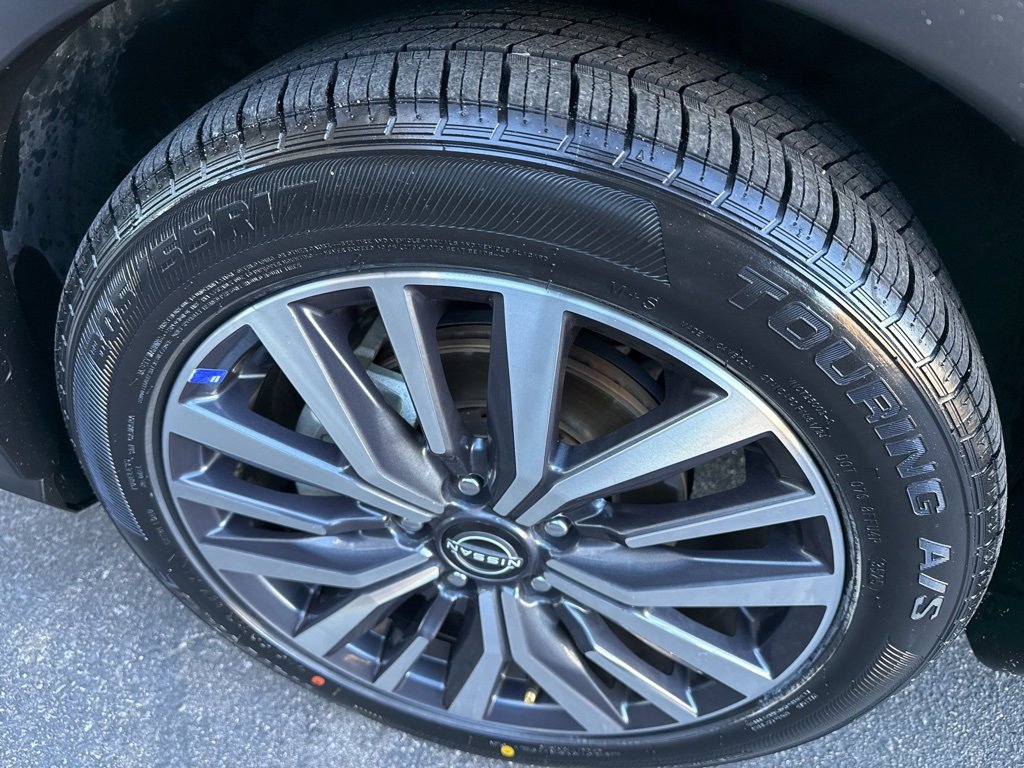 Used 2024 Nissan Kicks SV image 10