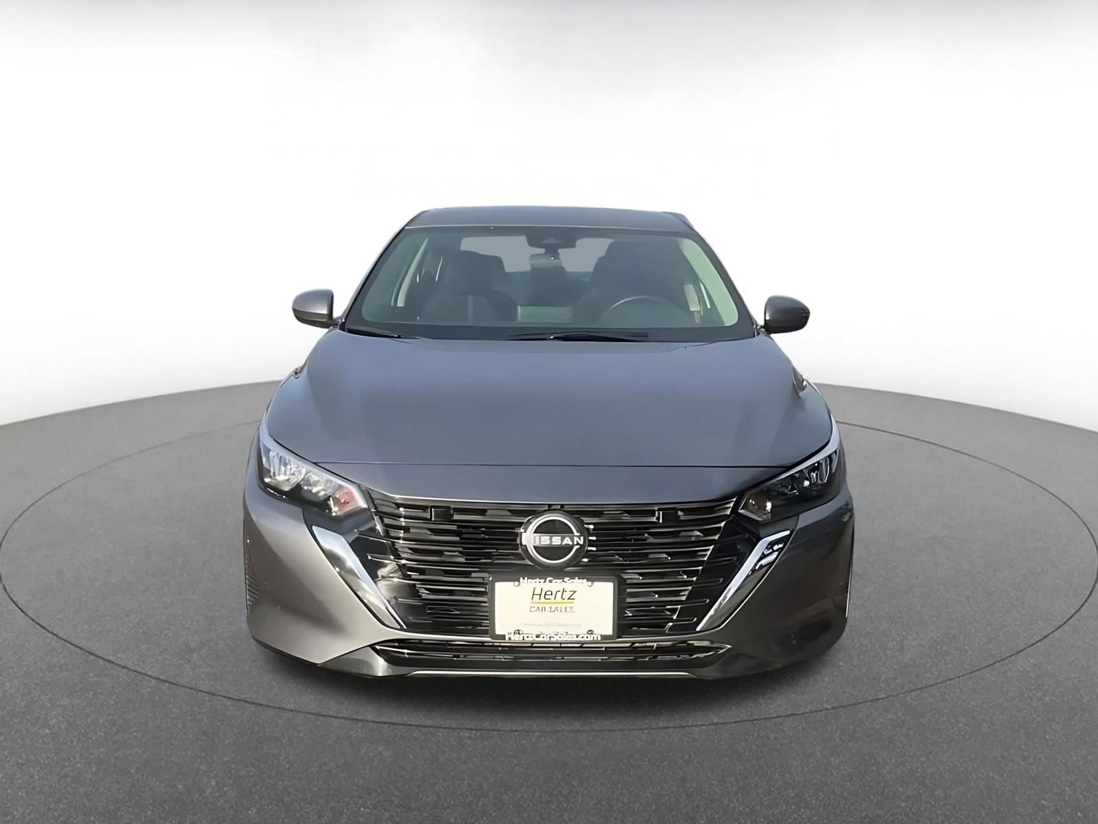 Used 2025 Nissan Sentra SV image 4