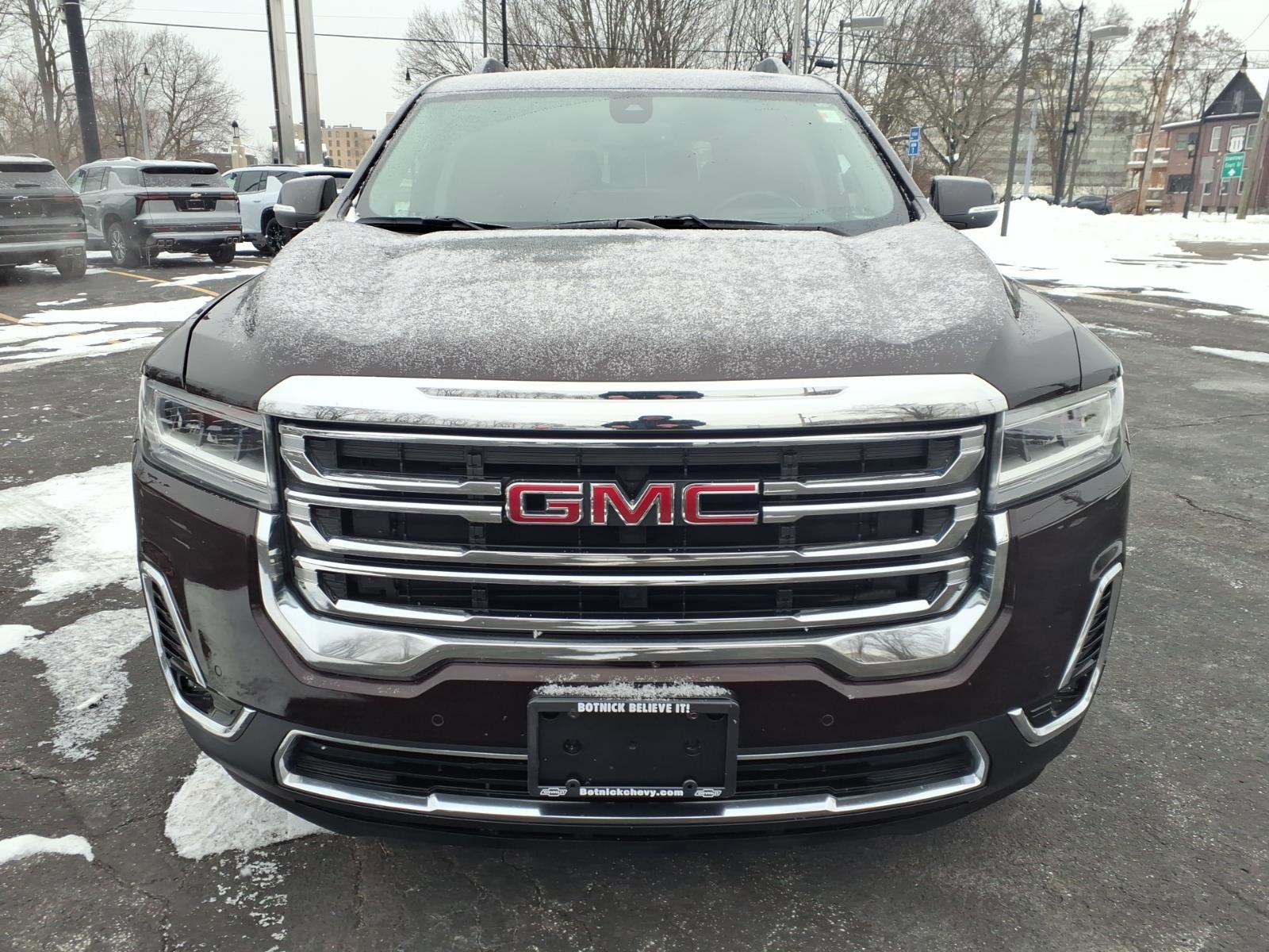 Used 2020 GMC Acadia SLT w/ Driver Alert Package II image 8