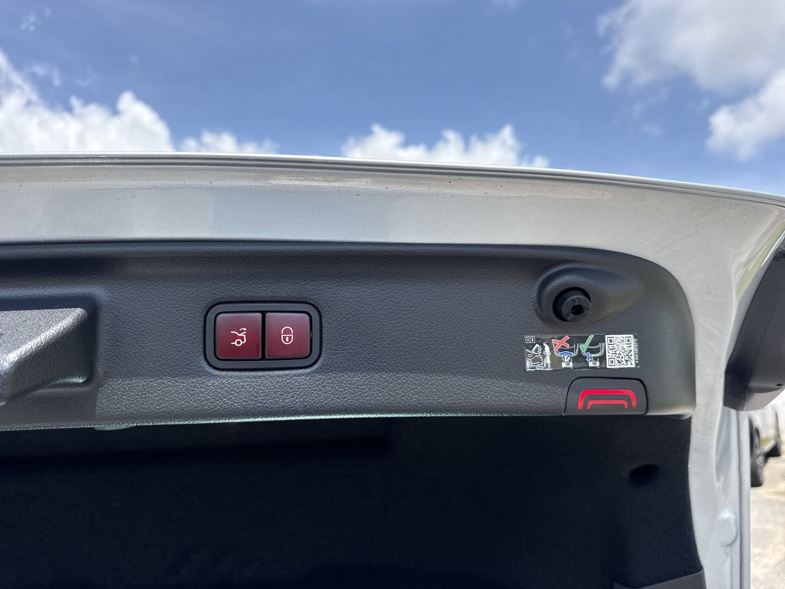 Certified 2024 Mercedes-Benz S 580 4MATIC Sedan image 33