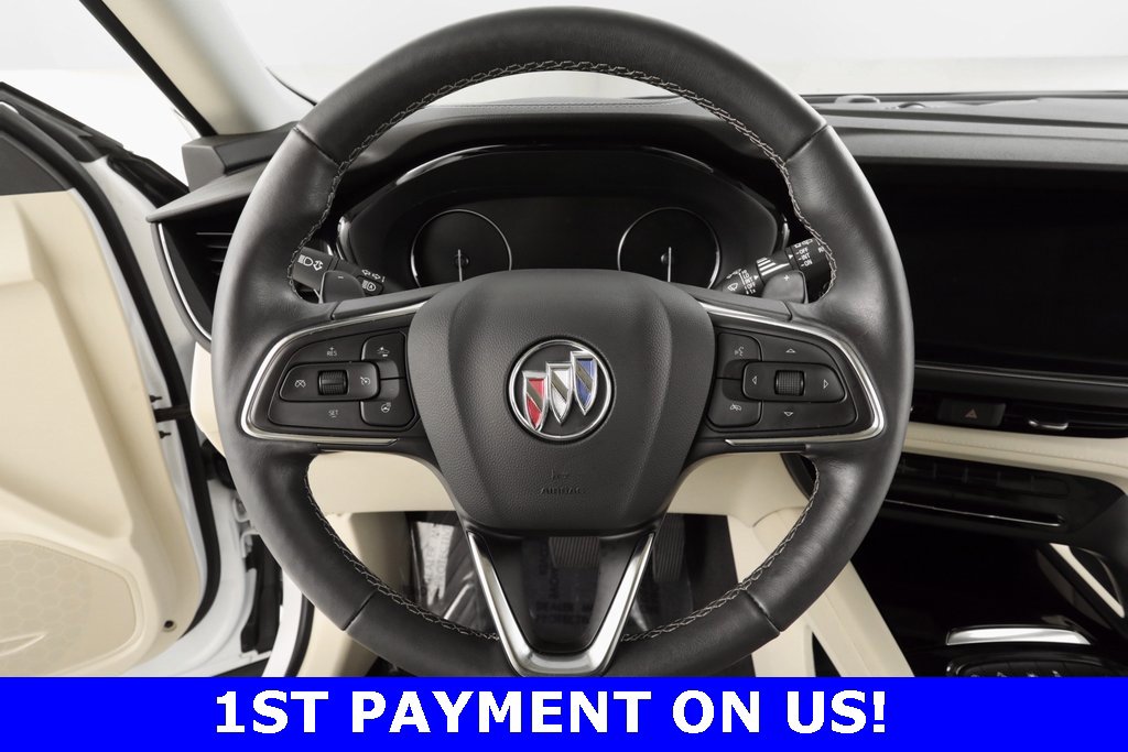 Used 2023 Buick Envision Preferred image 25