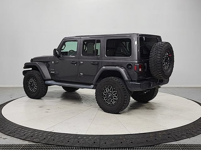 Used 2018 Jeep Wrangler Unlimited Sahara AWD/4WD image 5