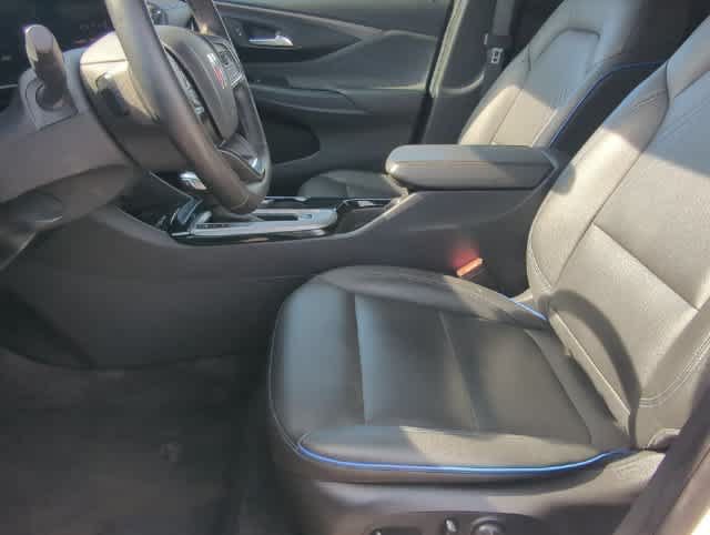 Used 2024 Buick Envista Sport Touring w/ Convenience I Package FWD image 16