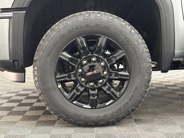 New 2026 GMC Sierra 2500 AT4 w/ AT4 Premium Plus Package AWD/4WD image 16