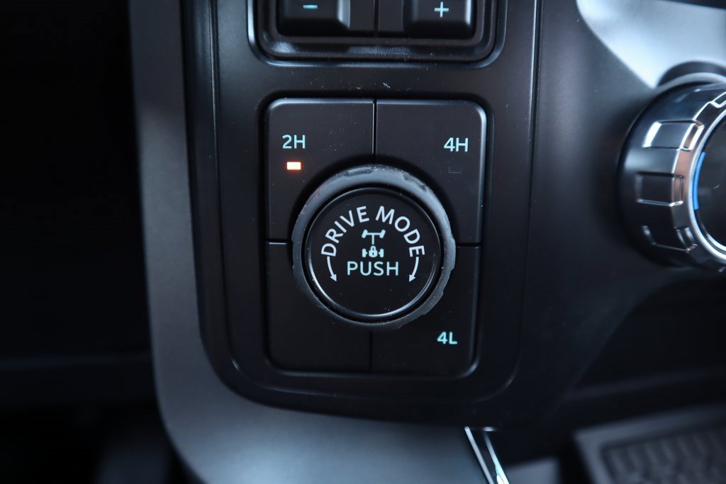 New 2025 Ford F150 XLT w/ Equipment Group 302A MID image 9