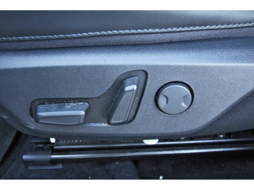 Used 2023 Kia Niro Wind FWD image 30