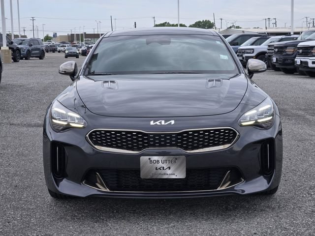Used 2022 Kia Stinger GT-Line w/ Sun & Sound Package RWD image 2