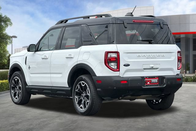 Used 2025 Ford Bronco Sport Outer Banks AWD/4WD image 6