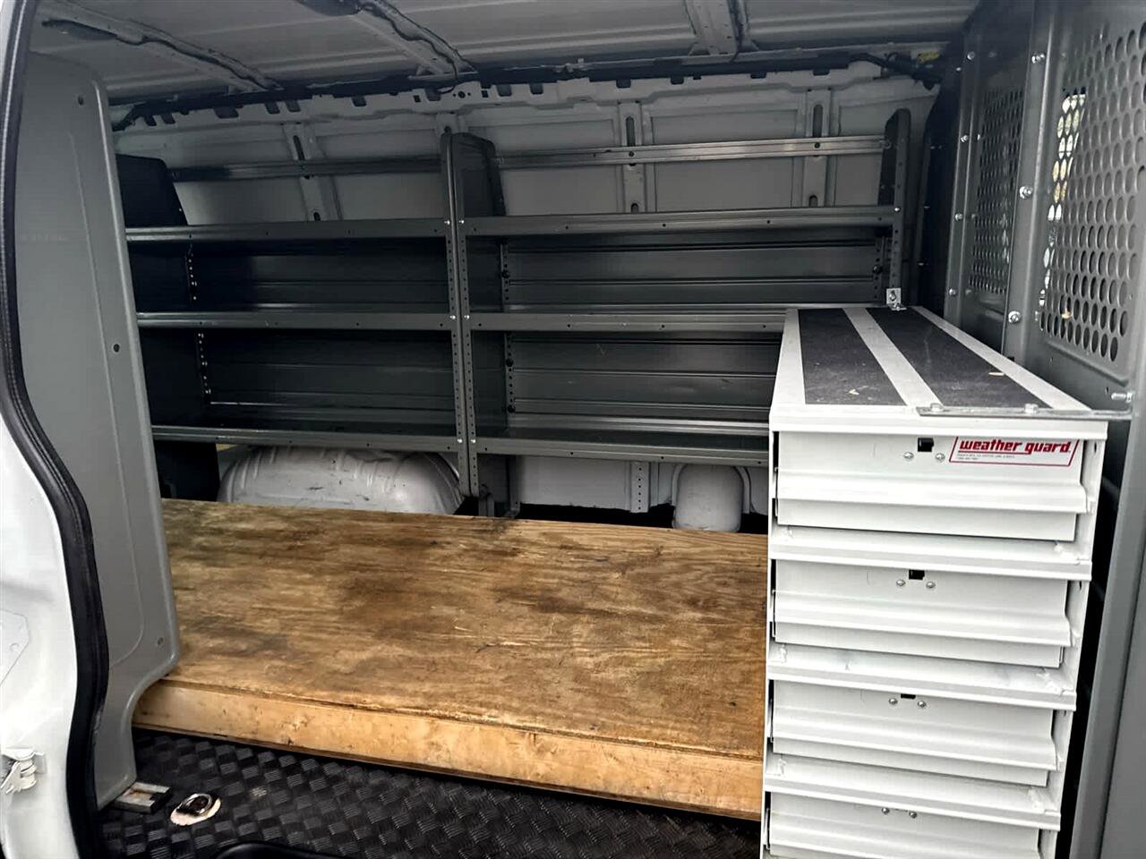 Used 2021 GMC Savana 2500 w/ Driver Convenience Package image 17