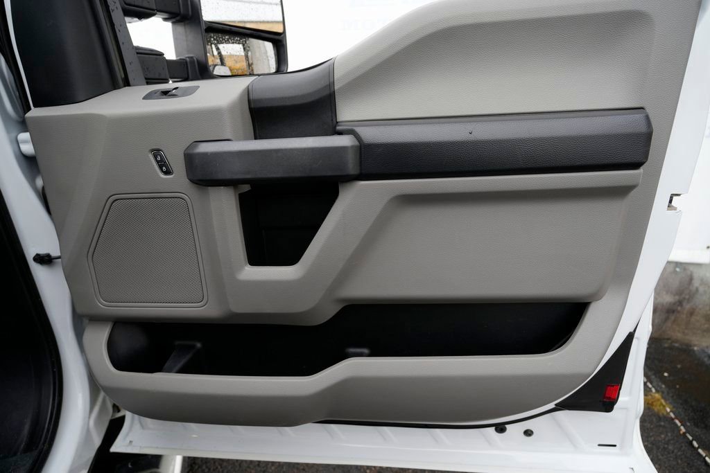 Used 2021 Ford F350 XL w/ Power Equipment Group image 29