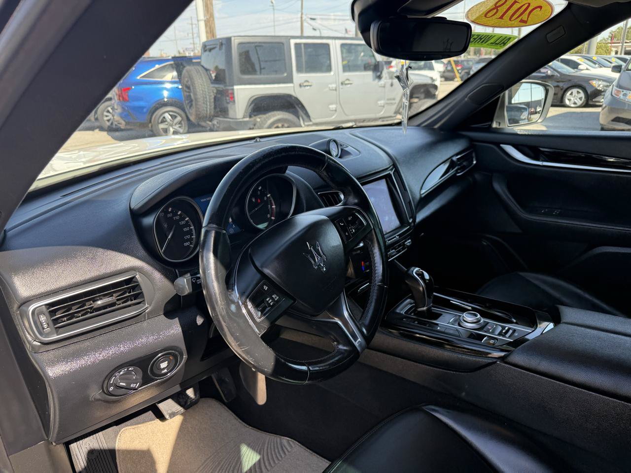 Used 2018 Maserati Levante AWD/4WD image 10