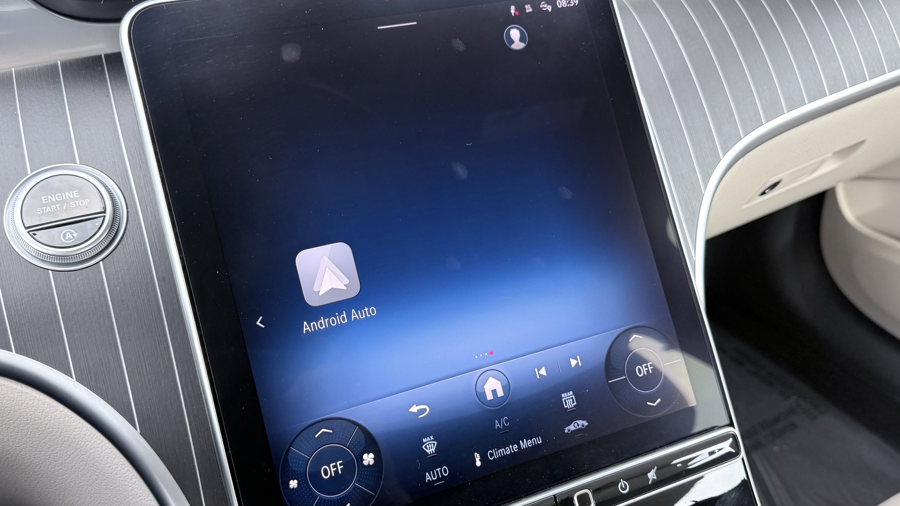 Used 2025 Mercedes-Benz C 300 Sedan image 69