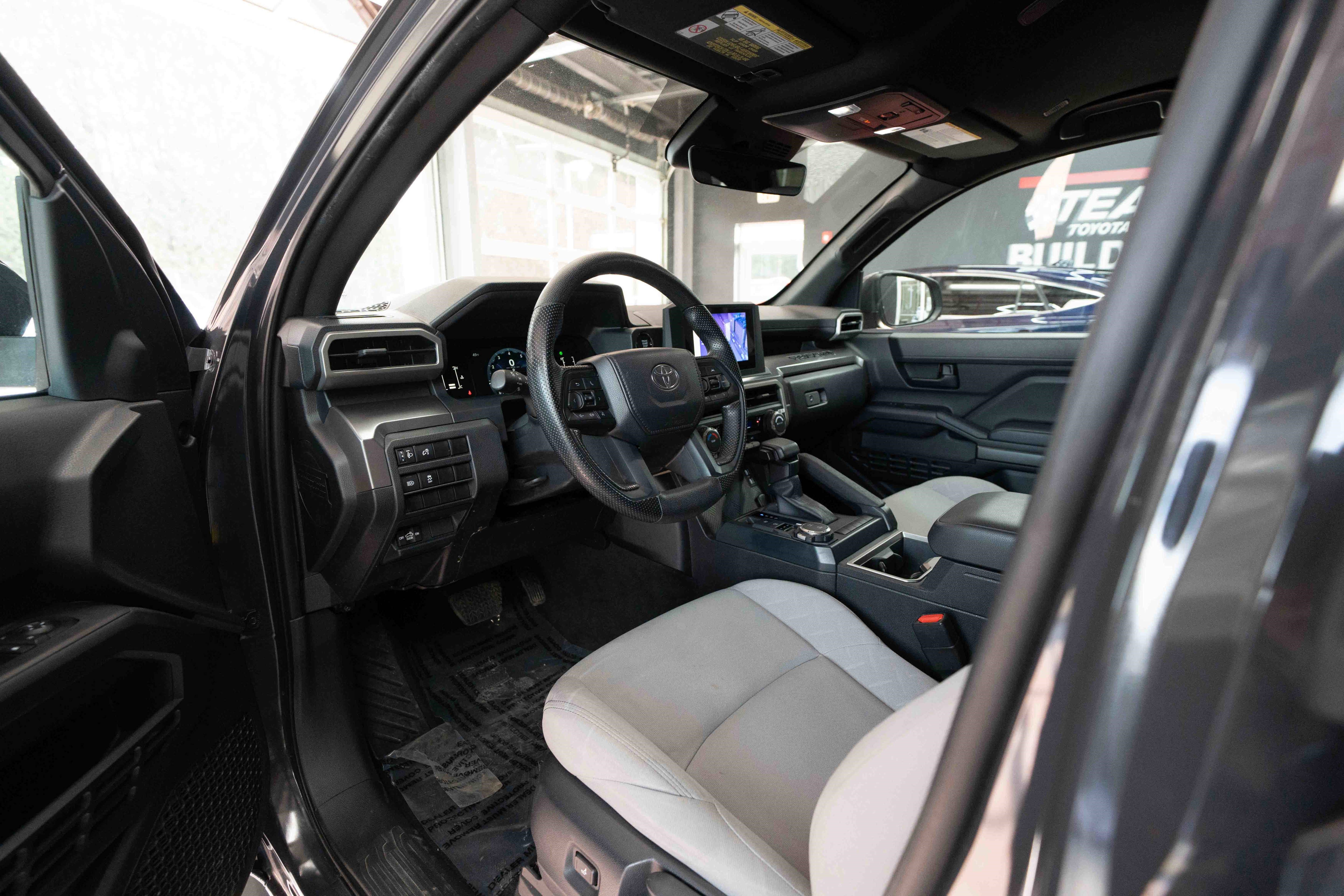 Used 2024 Toyota Tacoma SR5 image 8