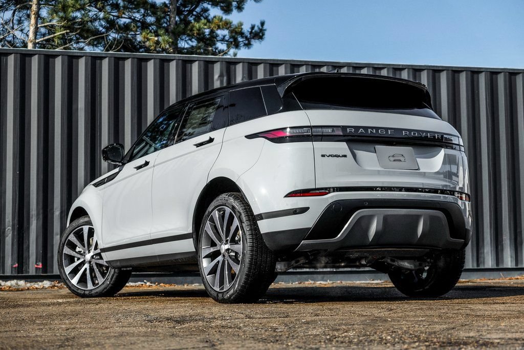 New 2026 Land Rover Range Rover Evoque S AWD/4WD video 2