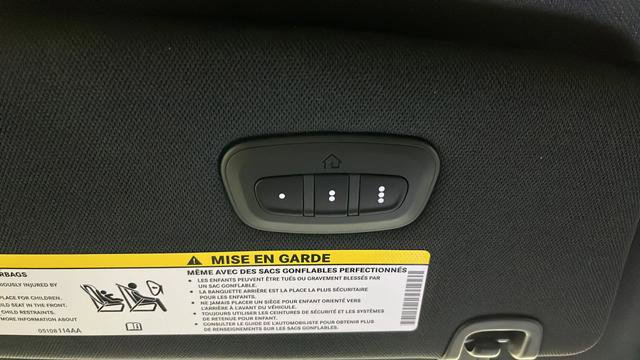 Used 2026 Chrysler Pacifica Select FWD image 34