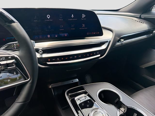 Used 2024 Cadillac Lyriq Sport AWD/4WD image 28