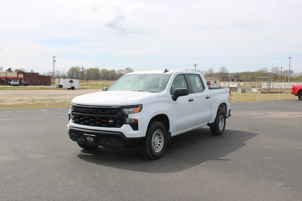 Used 2024 Chevrolet Silverado 1500 W/T w/ Trailering Package image 4