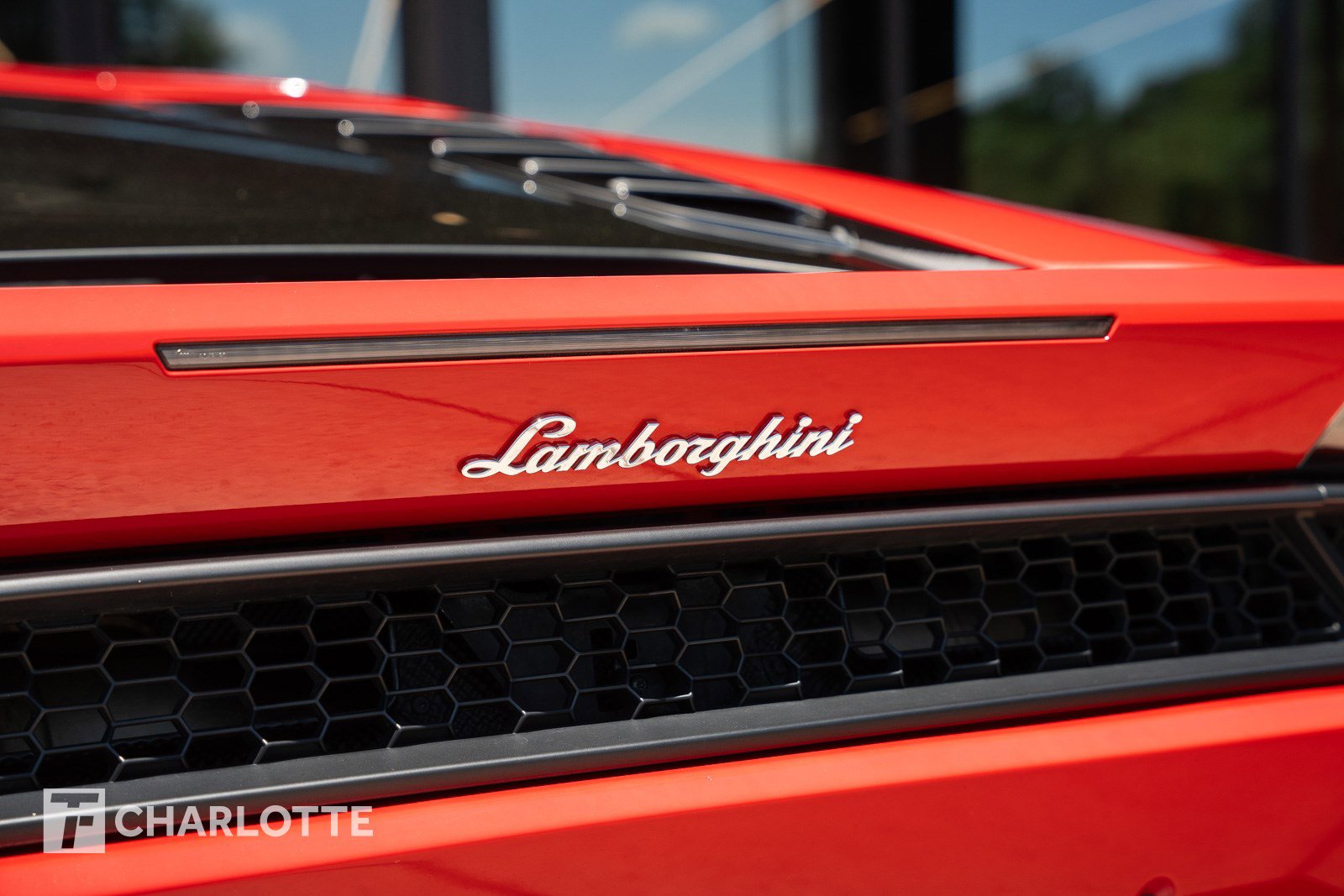 Used 2016 Lamborghini Huracan LP 580-2 RWD image 14
