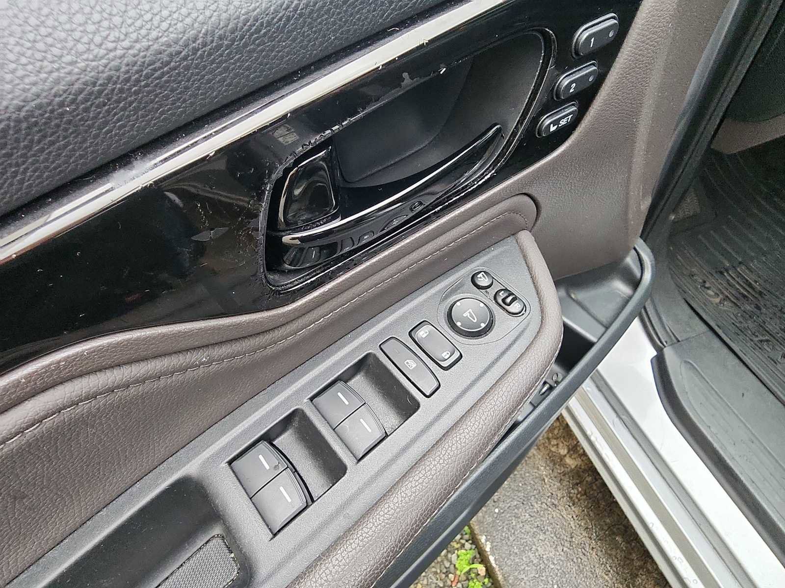 Used 2018 Honda Odyssey Elite image 14