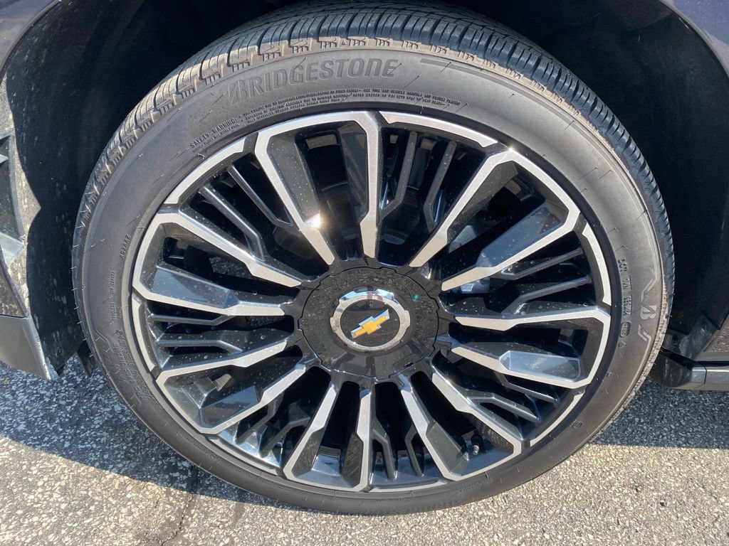 New 2026 Chevrolet Tahoe High Country AWD/4WD image 39