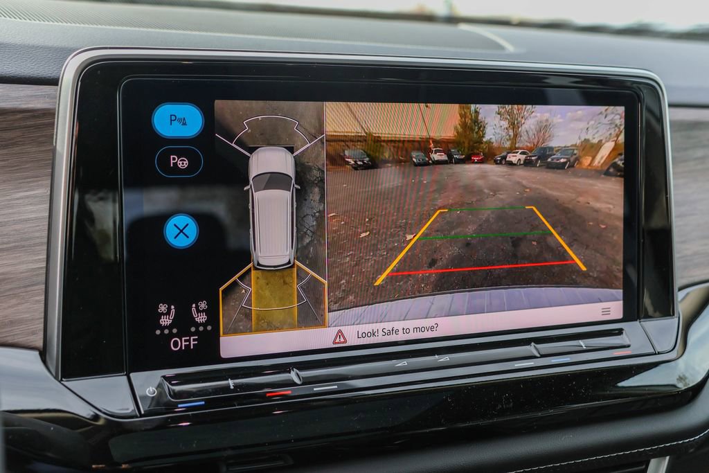 New 2026 Volkswagen Atlas SEL Premium R-Line AWD/4WD image 9