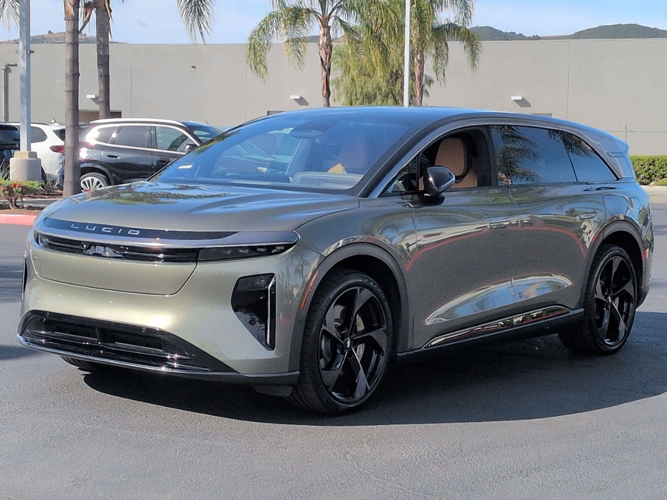 Used 2026 Lucid Gravity Grand Touring AWD/4WD image 5