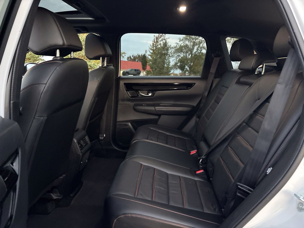 Used 2025 Honda CR-V Sport Touring image 17